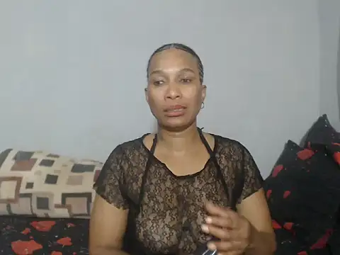 Phoenix Curvelicious online show from 01-17-26, 12:43