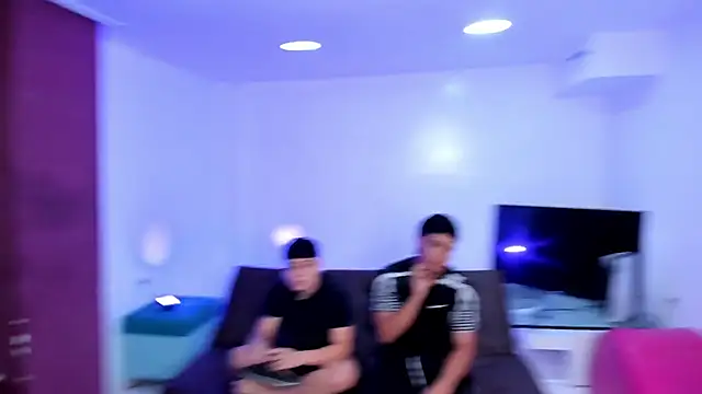 Snapshot of HotThreesoome chatting on 02-28-26, 12:06 HotThreesoome online show from 02-28-26, 12:06