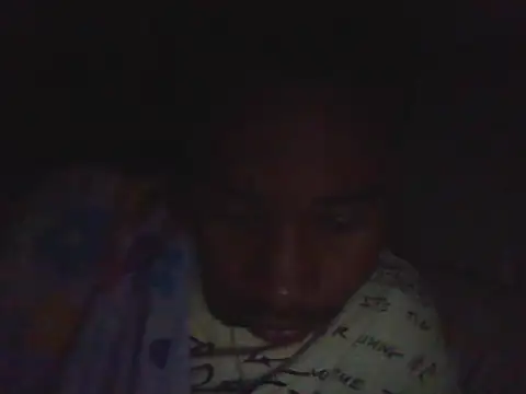 Snapshot of hotdick25002 chatting on 12-21-25, 02:51 hotdick25002 online show from 12-21-25, 02:51