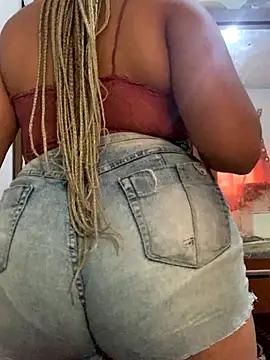 CorujinhaSafada online show from 12-13-25, 08:58