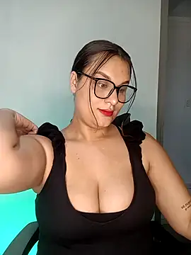 Valeriaa 21 online show from 03-19-26, 11:31
