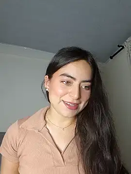 saasha Petit online show from 02-28-26, 10:38