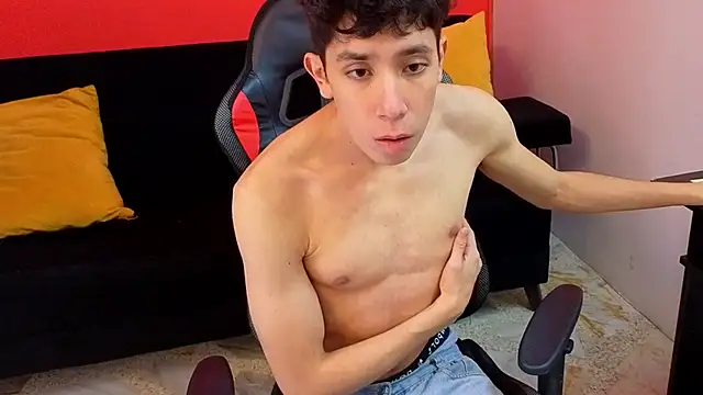 Neo Twink online show from 03-04-26, 07:09