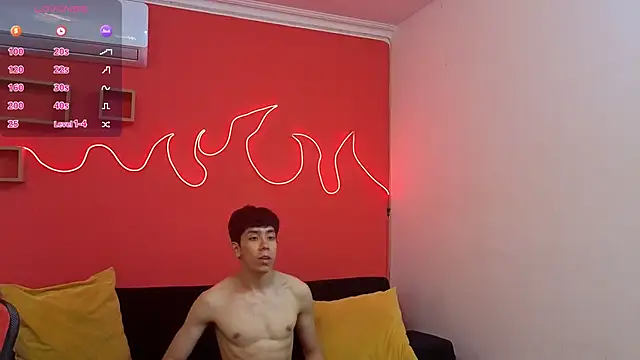 Neo Twink online show from 04-07-26, 07:03