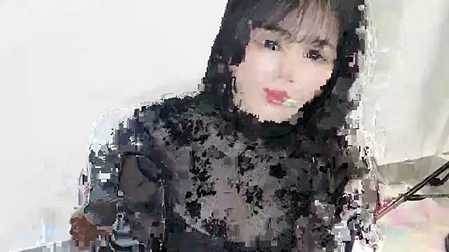 Snapshot of guaiguai-1713 chatting on 02-06-26, 10:40 guaiguai-1713 online show from 02-06-26, 10:40