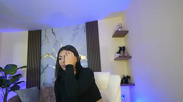 LiaWheeler online show from 01-12-26, 07:08