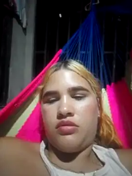 Snapshot of sexoutdoors219 chatting on 02-18-26, 12:06 sexoutdoors219 online show from 02-18-26, 12:06