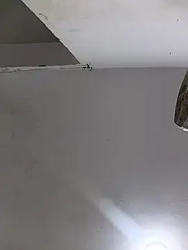 valenpaisita2123 online show from 03-23-26, 03:21