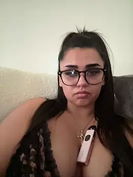 Wild Busty Niyah XX online show from 03-13-26, 12:12