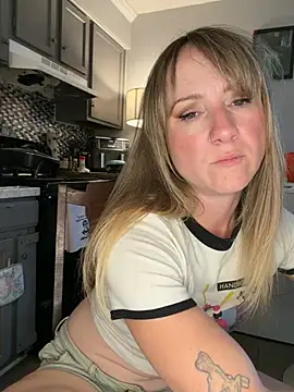 alluringpixie online show from 05-04-26, 07:43