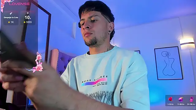 vaalentiino online show from 03-25-26, 06:36