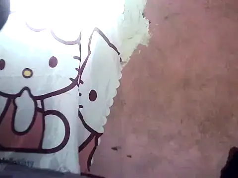 Snapshot of angela_rose20 chatting on 03-08-26, 02:04 angela rose20 online show from 03-08-26, 02:04