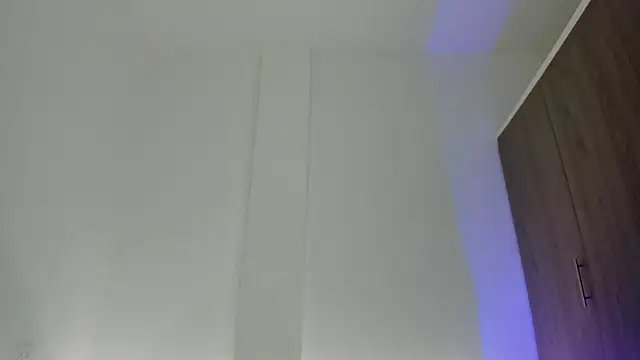 Snapshot of litle_slut chatting on 07-05-26, 04:19 litle slut online show from 07-05-26, 04:19