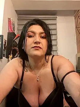 Magenta Moon online show from 03-01-26, 04:58