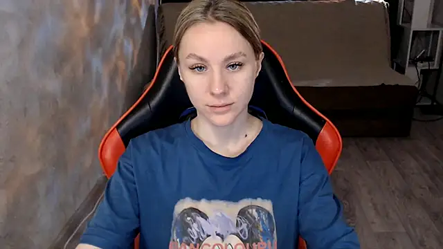 MiaBun1 online show from 02-17-26, 04:09