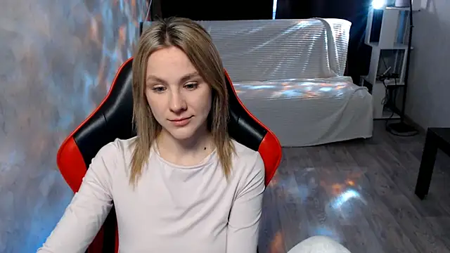 MiaBun1 online show from 03-02-26, 03:41