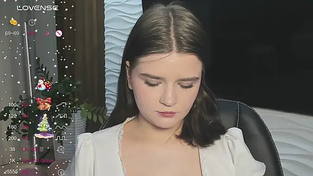 LanaTreades online show from 12-14-25, 01:05