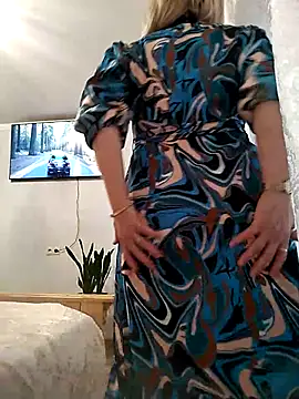 AhlyssaLove1155 online show from 05-01-26, 04:44