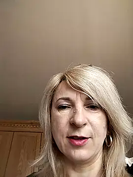 AhlyssaLove1155 online show from 05-03-26, 05:24