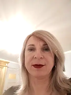 AhlyssaLove1155 online show from 05-09-26, 07:19