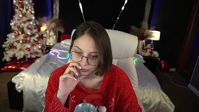 CharlyWines online show from 12-22-25, 07:33