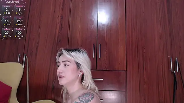 carly grasso online show from 02-17-25, 11:13