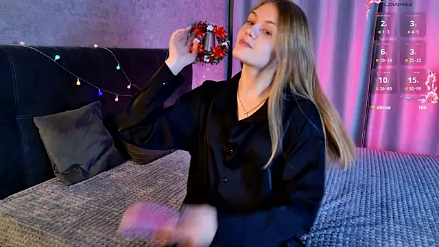  Kate cute online show from 12-18-25, 05:19