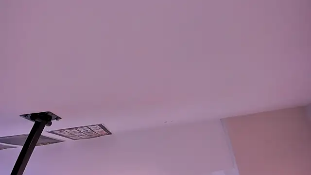 loraineblake online show from 12-13-25, 07:53