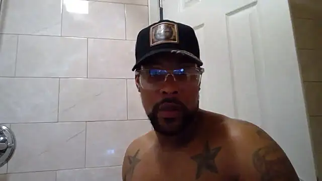 cosmiccloudpig online show from 12-23-25, 08:01