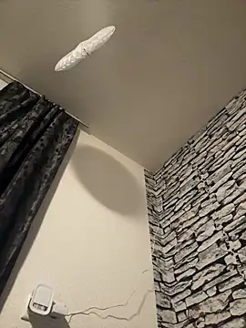 Snapshot of Alexmarcov chatting on 01-06-26, 03:21 Alexmarcov online show from 01-06-26, 03:21