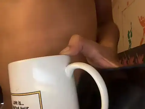 Snapshot of CutieDickBoiii chatting on 06-11-26, 07:06 CutieDickBoiii online show from 06-11-26, 07:06