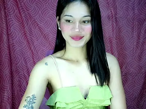 Snapshot of bombely_69 chatting on 07-11-26, 12:02 bombely 69 online show from 07-11-26, 12:02