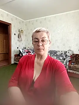 Snapshot of Bastet422111 chatting on 12-22-25, 10:45 Bastet422111 online show from 12-22-25, 10:45