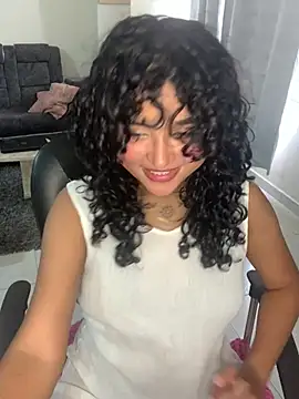 ladulcemary  online show from 05-10-26, 08:03