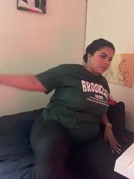 ladulcemary  online show from 05-11-26, 07:11