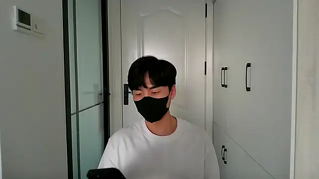 kimze7 online show from 01-09-26, 08:17