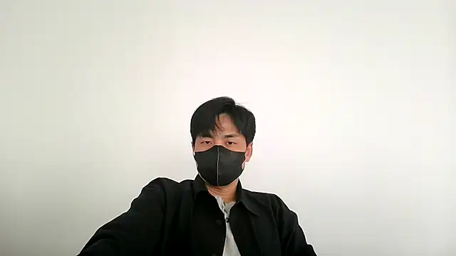 Snapshot of kimze7 chatting on 04-27-26, 06:00 kimze7 online show from 04-27-26, 06:00