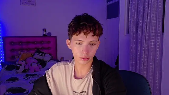 Snapshot of Dani_Dancer chatting on 03-13-26, 12:39 Dani Dancer online show from 03-13-26, 12:39