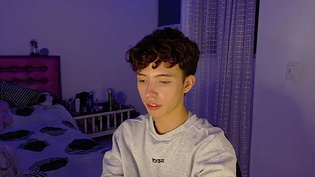 Snapshot of Dani_Dancer chatting on 03-27-26, 12:38 Dani Dancer online show from 03-27-26, 12:38