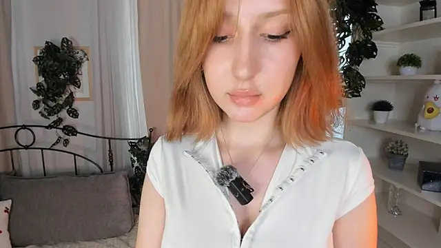 TariLechliter online show from 06-17-26, 03:02