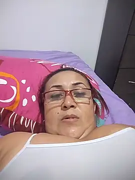 Nini Love  online show from 03-19-26, 09:41