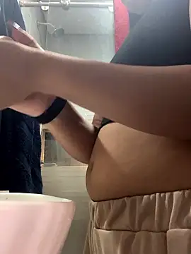 Snapshot of Agatta-X chatting on 01-19-26, 03:38 Agatta-X online show from 01-19-26, 03:38