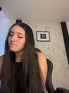 Snapshot of Agatta-X chatting on 02-16-26, 07:10 Agatta-X online show from 02-16-26, 07:10