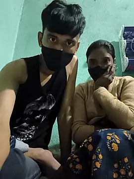 couplegk71 online show from 01-17-26, 03:50