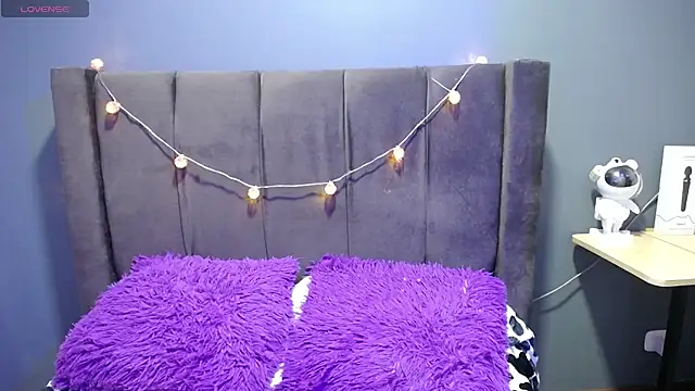 Low Rossie online show from 01-15-26, 04:28