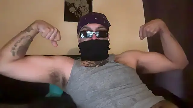 Snapshot of angelblanco chatting on 04-14-26, 07:09 angelblanco online show from 04-14-26, 07:09