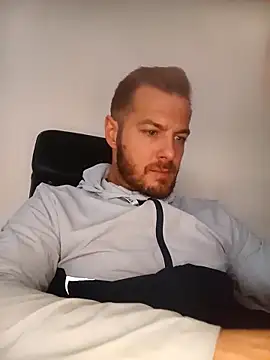 cheekycherryx online show from 04-01-26, 01:06