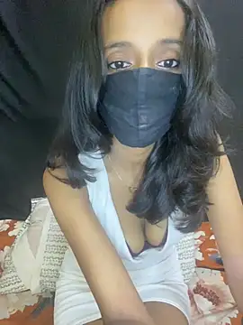 Snapshot of Hottie_kia chatting on 07-11-26, 06:21 Hottie kia online show from 07-11-26, 06:21