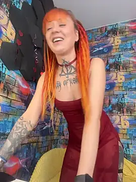 Tattoo  Moon online show from 02-24-26, 01:14