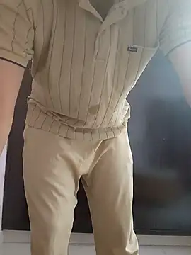 Snapshot of rahuloves chatting on 03-22-26, 07:34 rahuloves online show from 03-22-26, 07:34